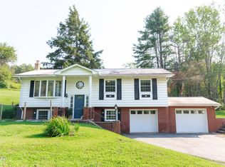 584 Prompton Rd, Prompton, PA 18456