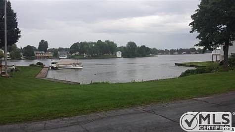 Lake access is almost directly across the street!