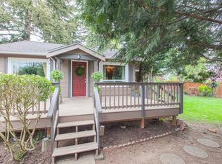 3102 SW Webster St, Seattle, WA 98126