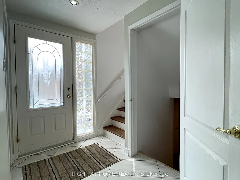 92 Vista Dr — Photo 3