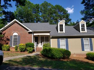 5714 Finsbury Ct, Raleigh, NC 27609