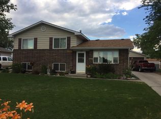 1402 E Pershing Ave, Riverton, WY 82501
