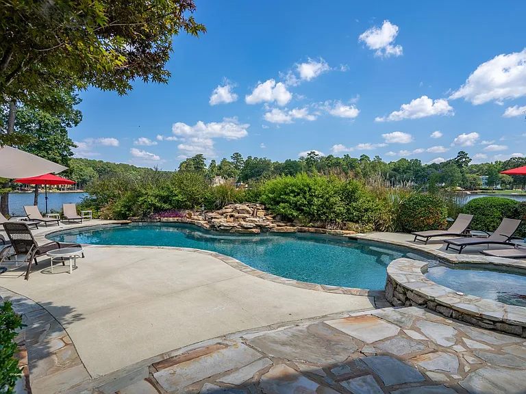 1591 Bennett Springs Dr — Photo 38