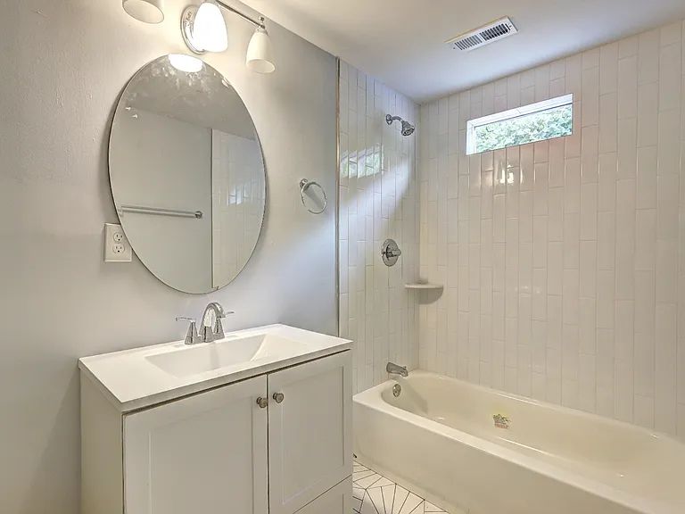 Duplex for Rent Across from Atlanta Beltline 2 Bed, 1 Bath Per Unit 1187 McDaniel