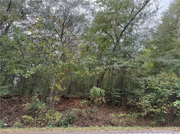 720 Holland Ford Rd, Pelzer, SC 29669
