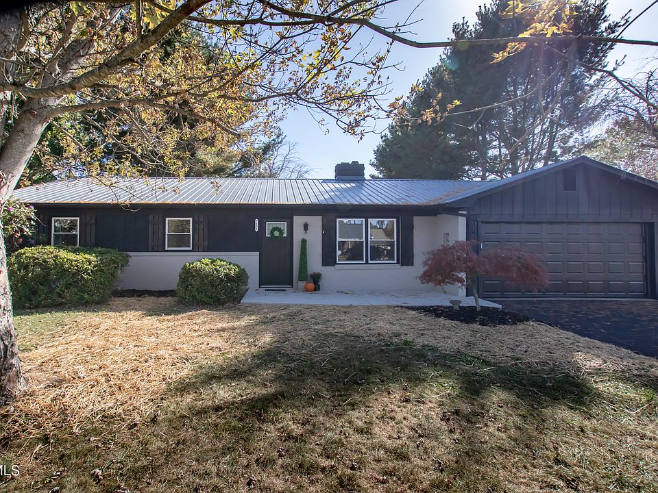 1st image of 7151 Pembroke Cir