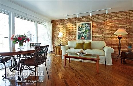 5th image of 1932 Somerset Ln