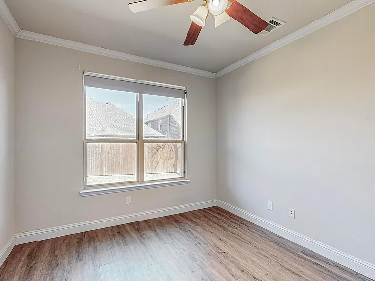 8812 Denstone Dr — Photo 33