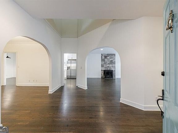 5th image of 3491 Roswell Rd NE APT E