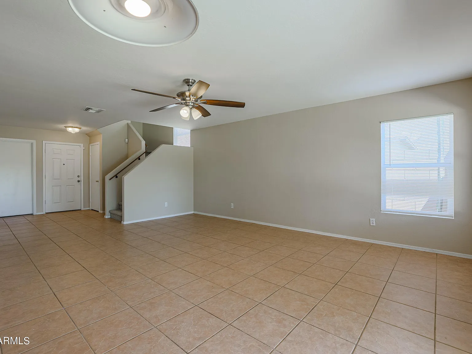 4 bed, 2.0 bath, 1845 sqft, $1,900 — Photo 4