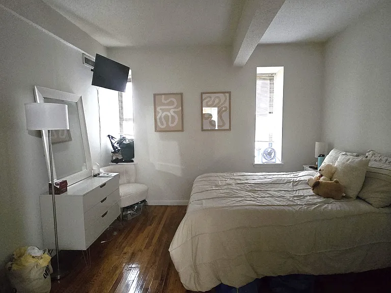 160 Bleecker St #3DD — Photo 1