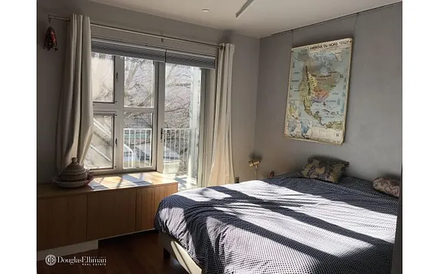 Rented by Douglas Elliman | media 7