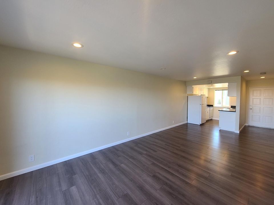Overhead Lighting and Two-Tone Paint