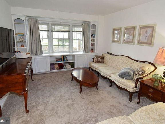 4th image of 9487 Fairfax Blvd APT 104
