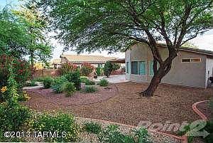 Beautiful Backyard ( Photo by KC Creativ