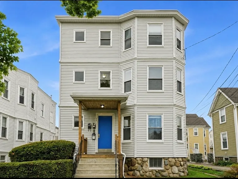 219 Brown St #3 — Photo 8