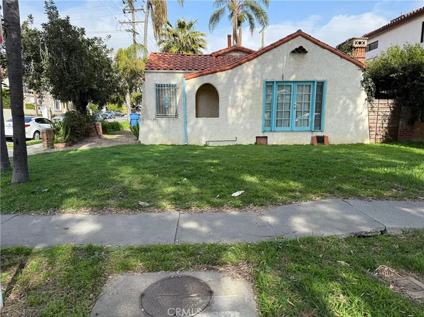 3704 Moore St, Los Angeles, CA 90066