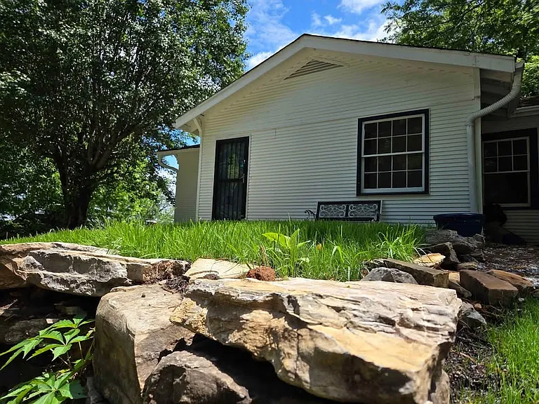 300B Old Mountain Rd #B — Photo 16