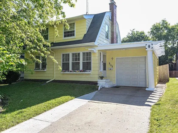 505 Bethesda COURT, Waukesha, WI 53186