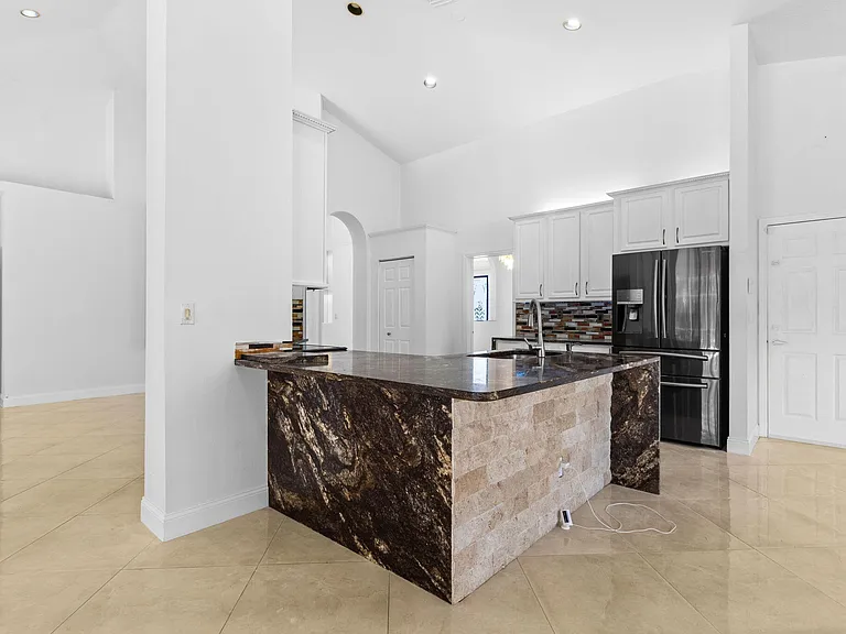 21698 Abington Ct — Photo 21