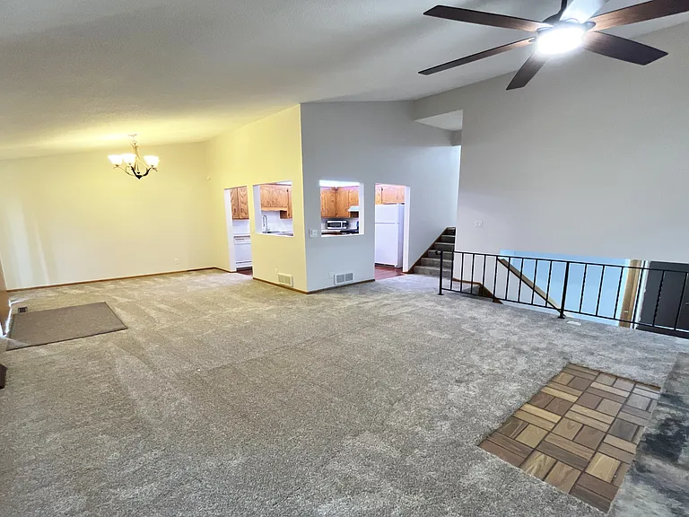 3881 Polk St NE #3881 — Photo 9
