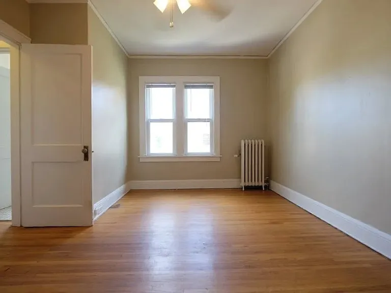 Step into the inviting space of Central Lakes of Uptown, featuring sunlit rooms and charming details. Whether you're looking for comfort or convenience, this property has it all. Schedule your tour today to find your dream home!