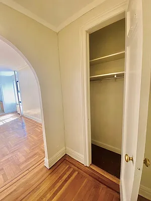 Rented by Zjama Realty Corp | media 17