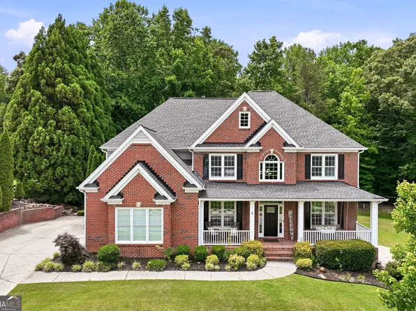 411 Hunting Hills Dr, Braselton, GA 30517