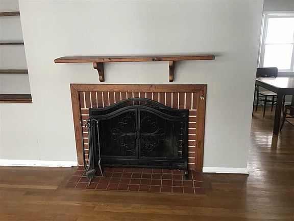5th image of 1415 Irvington Pl