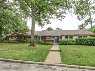 3868 E 56th Pl, Tulsa, OK 74135