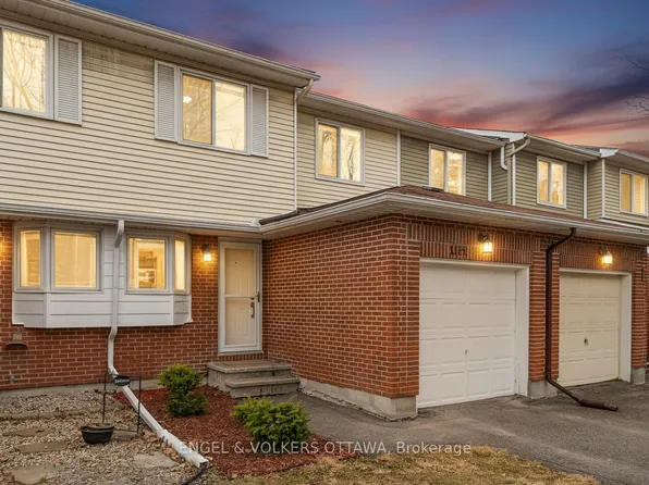 1152 Des Forets Ave, Ottawa, ON K1C 5K6