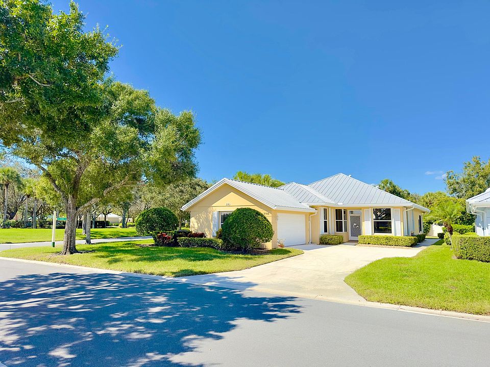 1st image of 2108 SW Mayflower Drive