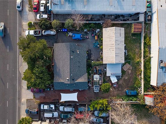 2nd image of 26880-26878 Baseline St