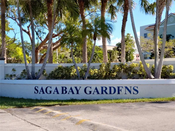 8260 SW 210th St APT 215, Cutler Bay, FL 33189