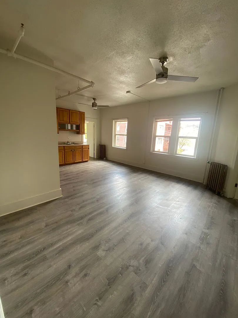 1111 Main St #216 photo 1