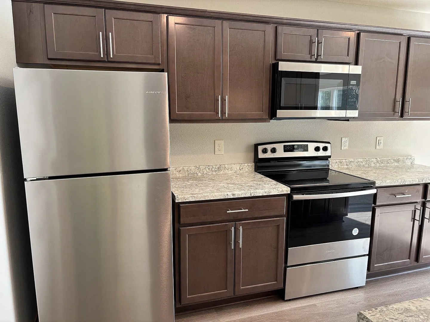 The Pines Townhomes 3175 — Photo 2