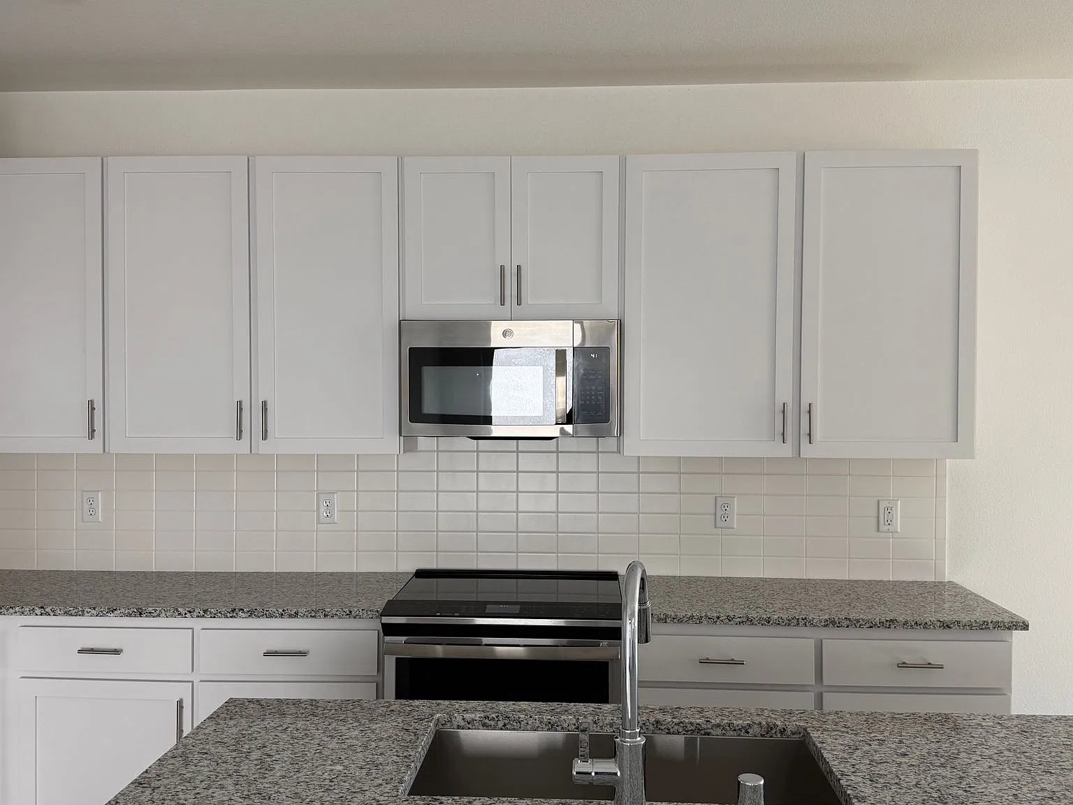 4270 Aura Way — Photo 4
