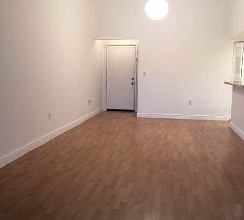 3rd image of 9409 Fontainebleau Blvd APT 213
