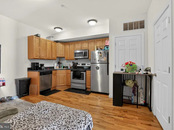 4011 Baring St, Philadelphia, PA