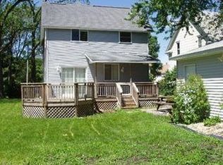 322 Maplewood Ave, Dekalb, IL 60115