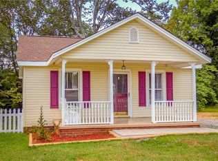 765 7th Ave SE, Hickory, NC 28602