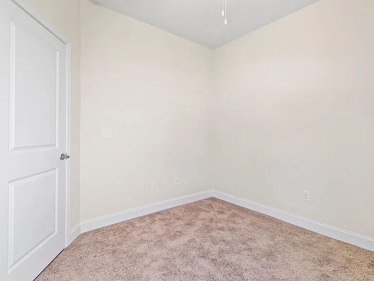 1622 San Andres Ave — Photo 22