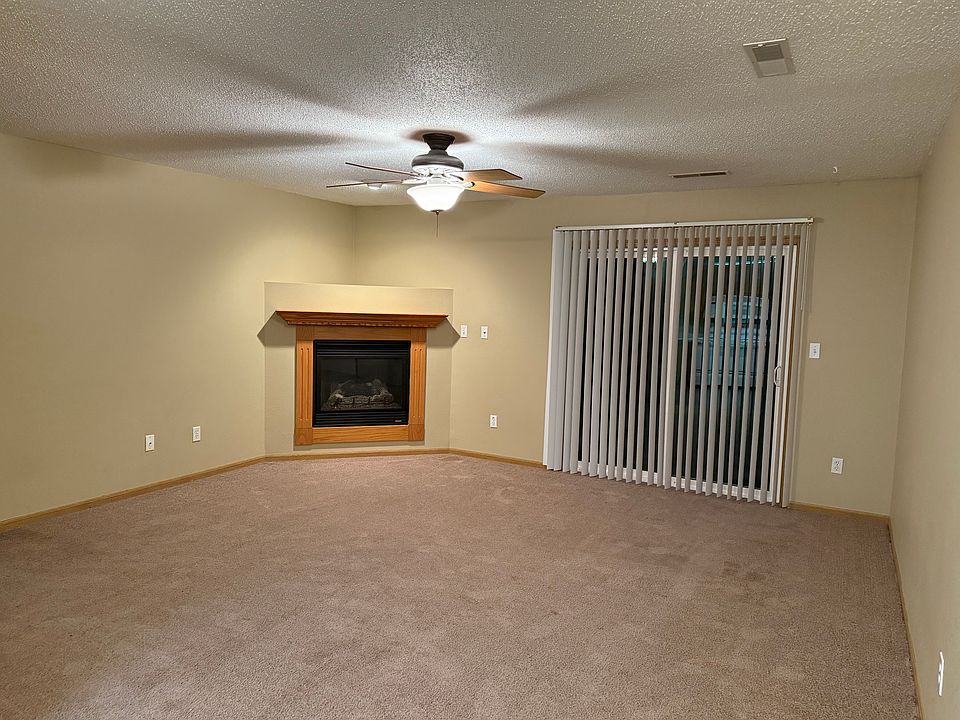 1st image of 573 N 4th St