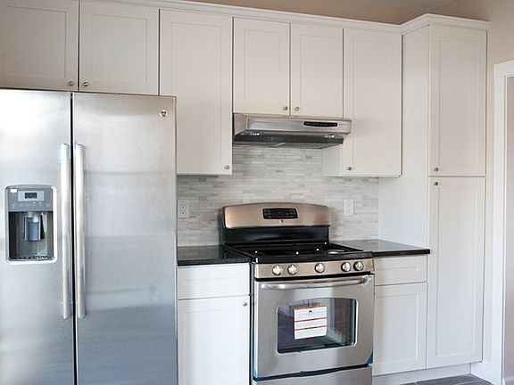 5th image of 745 Teneyck Ave