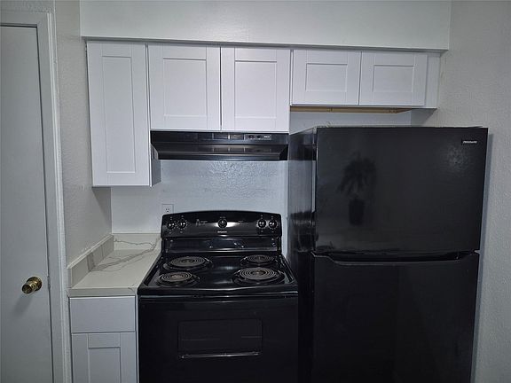 2nd image of 10601 South Dr APT 93