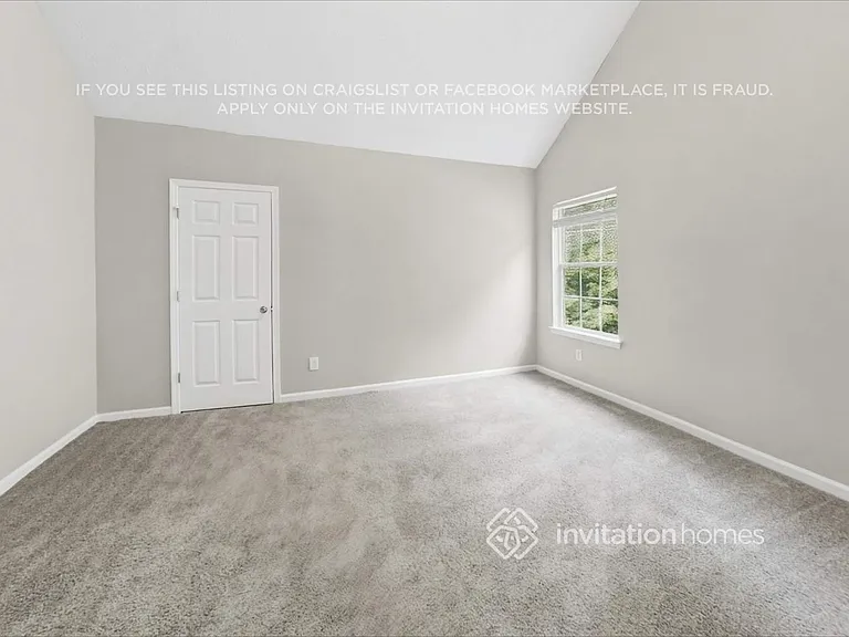 2429 Napa Valley Dr — Photo 16
