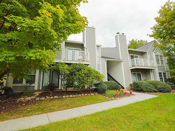 5th image of 7701 Flannagan Ct #301