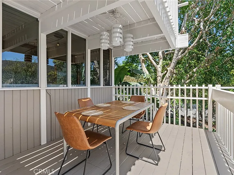 1494 Bluebird Canyon Dr — Photo 22