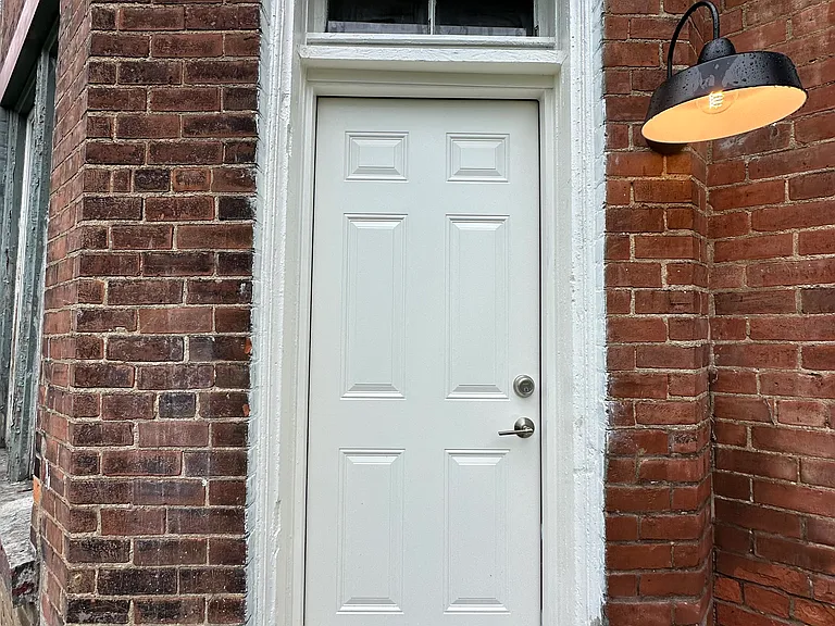 930 Summit Ave #1 — Photo 24