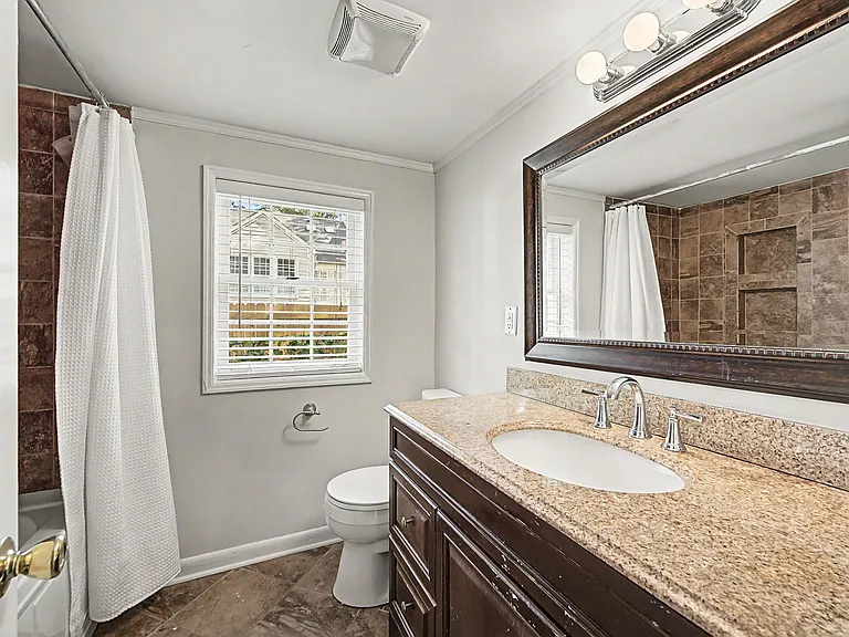 3501 Foxhall Rd — Photo 26